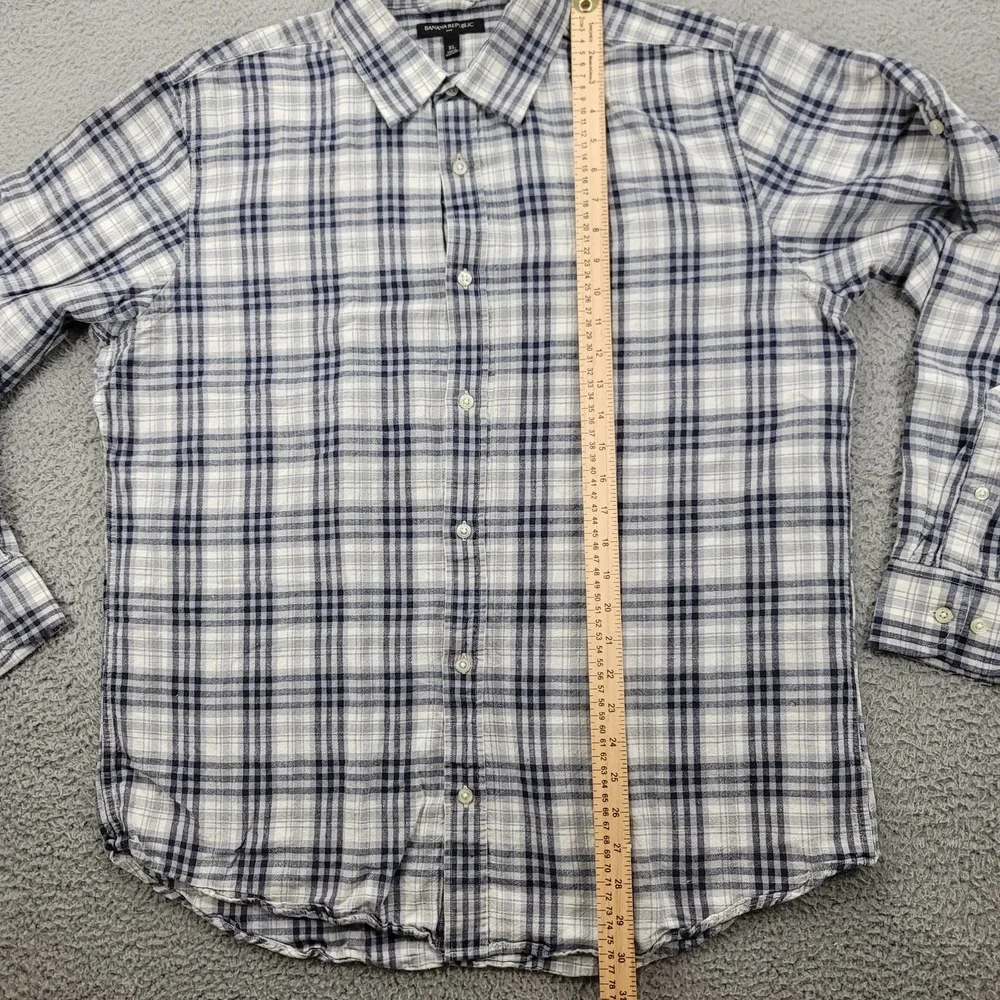 Banana Republic Shirt Mens XL White Blue Plaid Linen Button Up Long Sleeve‎